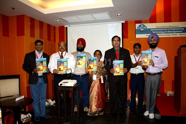 unveiling-of-hardcopy-of-conference-proceedings-by-the-dignitaries-2